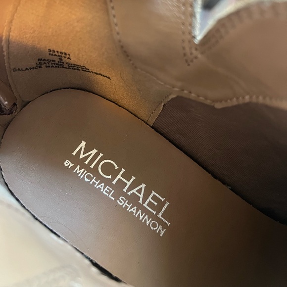 Suede ankle boots Michael Shannon new in box - Picture 8 of 8